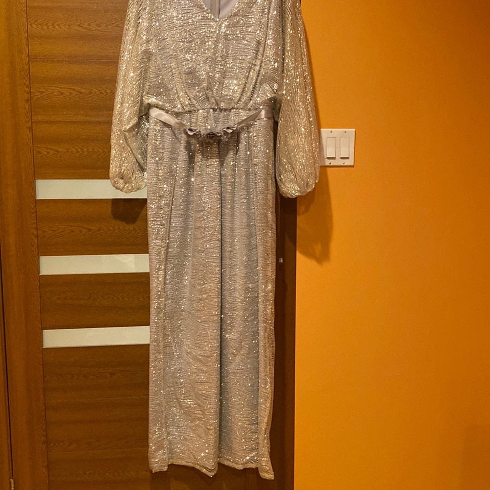 Sparkly evening dress with slit in the back